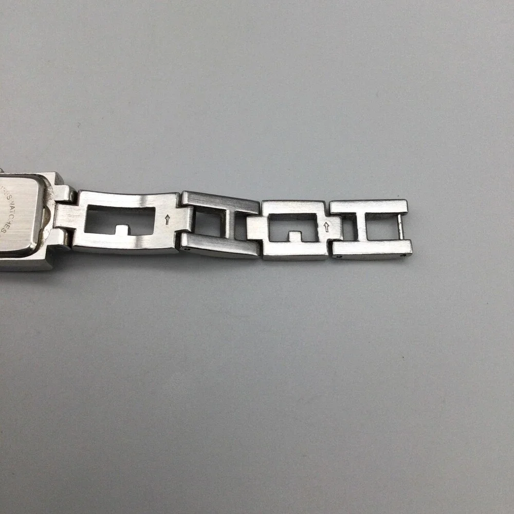 Guess G5755L Womens Watch 17mm Silver Tone Stainless Bracelet New Battery 7.5